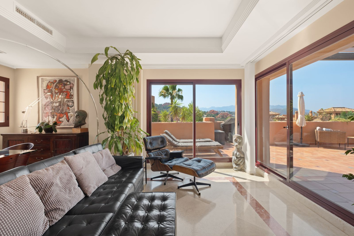 La Mairena, Marbella